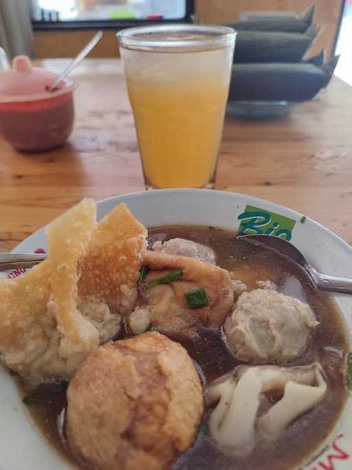 Mie & Bakso Semanding 6