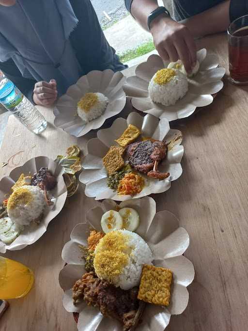 Nasi Bebek Hitam Juragan 9