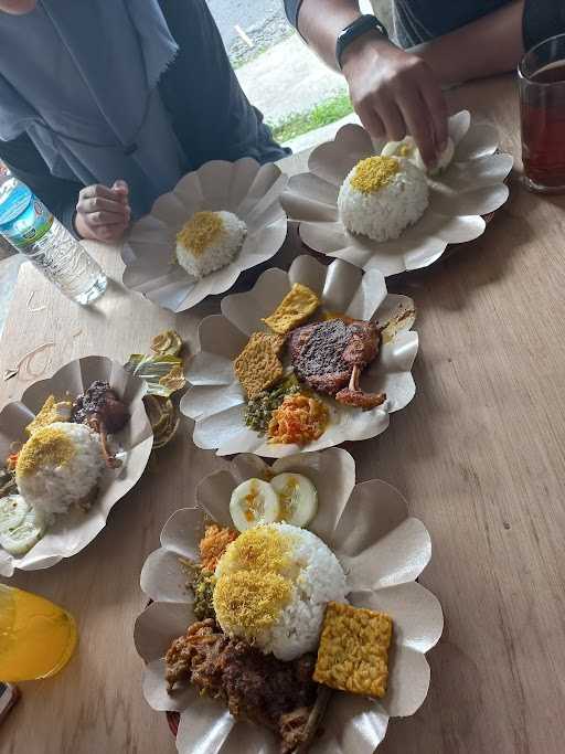 Nasi Bebek Hitam Juragan 8