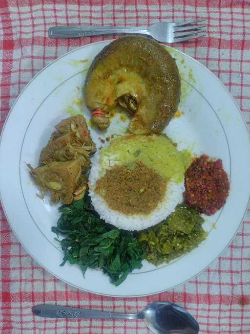 Nasi Padang Sinar Ulakan Banjartengah 10