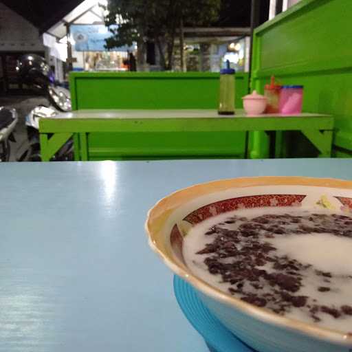 Warung Bubur Sari Rasa 3