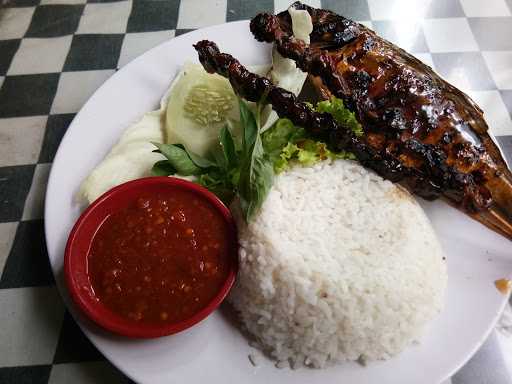 Warung Dua - Dua Seafood 7