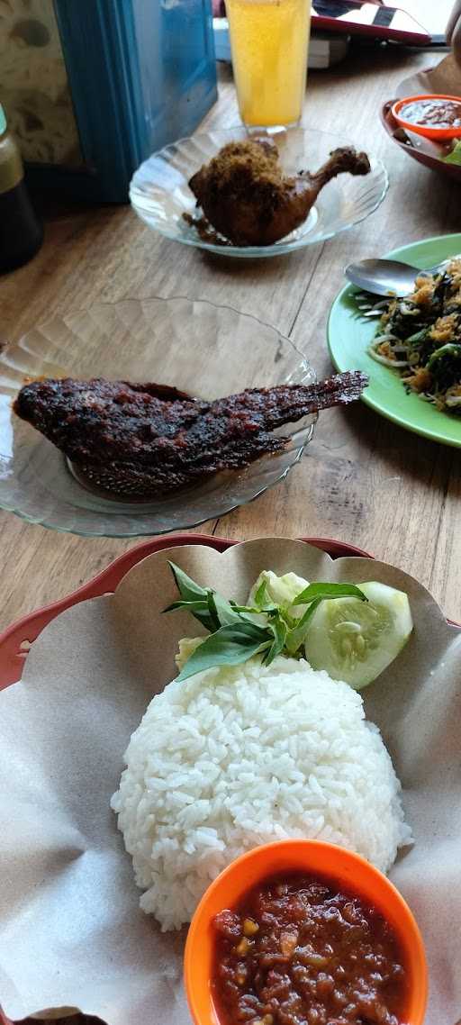 Warung Mbok Ni / Ayam Bakar Mbok Ni 3