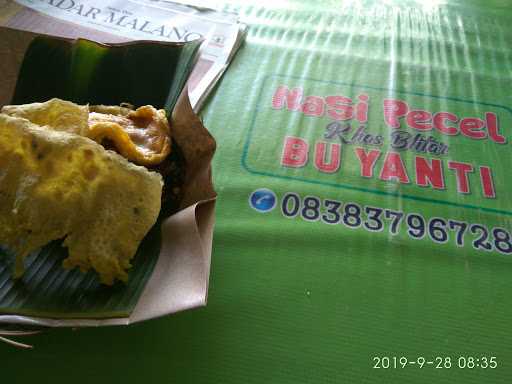 Warung Nasi Pecel Khas Blitar Bu Yanti 10