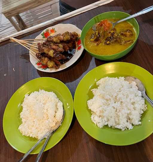 Warung Sate Dan Gule Kambing H. Sopyan (Cabang Babat) 3