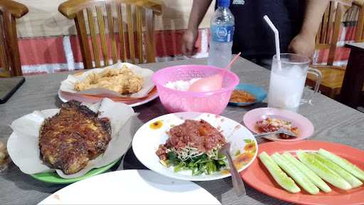 Warung Bung Tomo 8