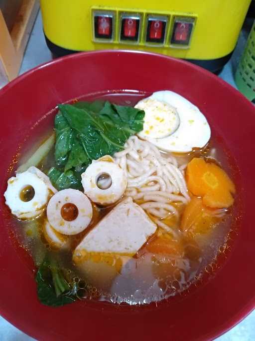 Putri Ramen-Sushi 1