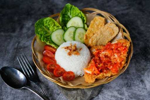 Ayam Goreng&Ikan Bakar Cangkuang 5