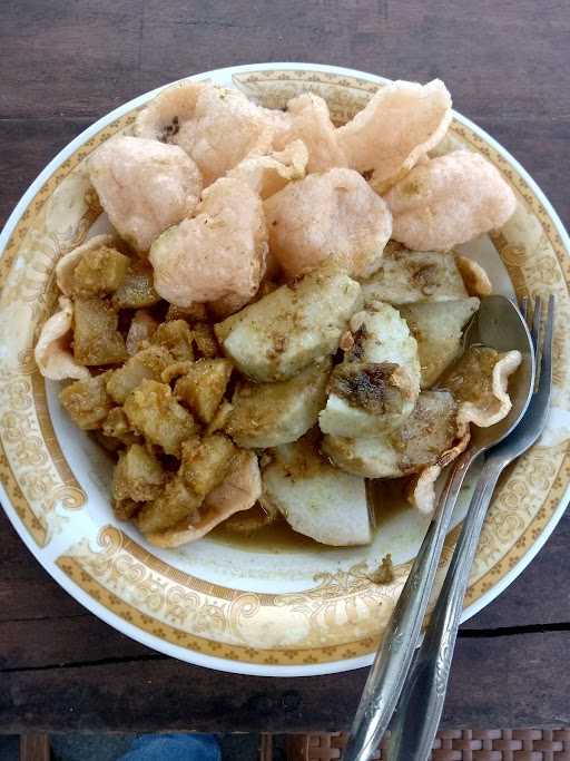 Bubur Ayam & Lontong Kari Priangan 9