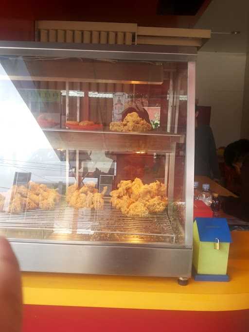 Hisana Fried Chicken - Bojongsoang 6