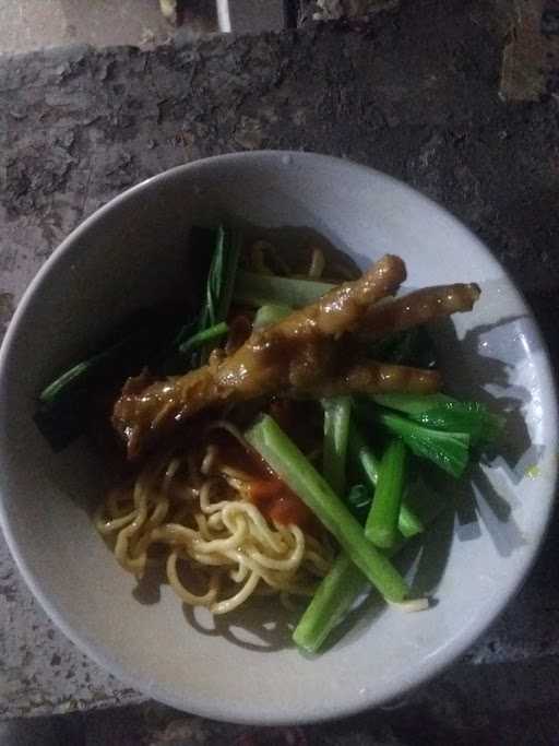 Mie Ayam Ceker+Baso Totalitas 9