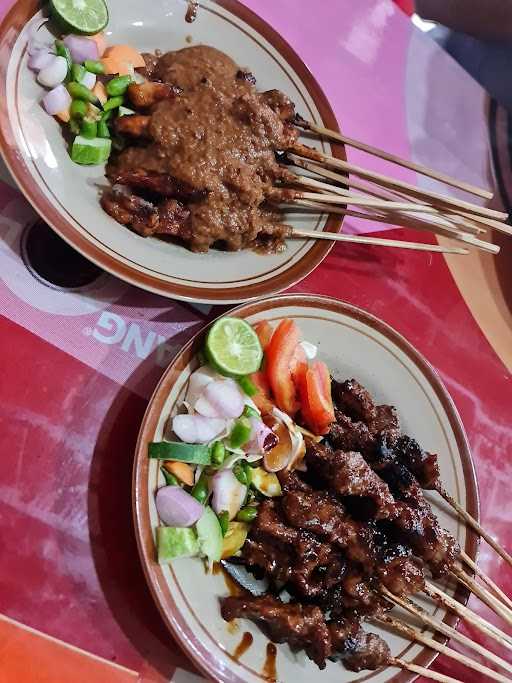 Sate Solo Pak Komar 1