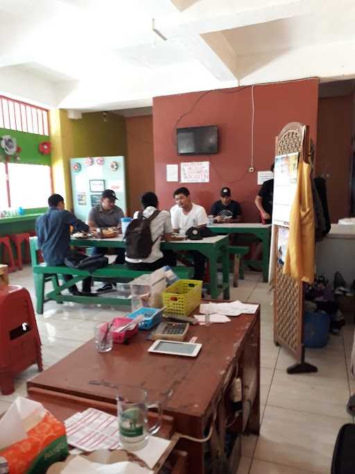 Warung Salsabilla Al-Arief 10