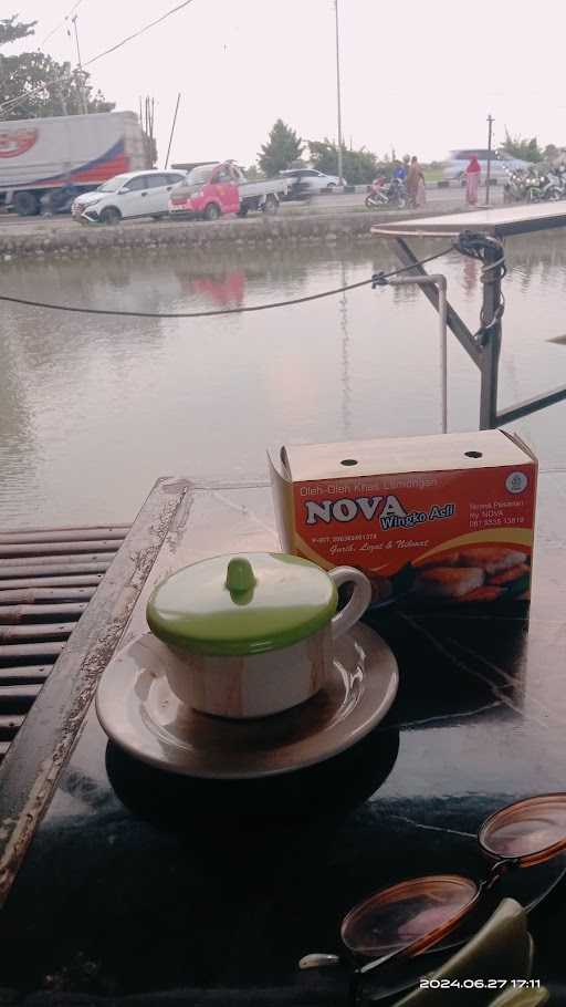 Cafe & Resto Nol Kilometer 10