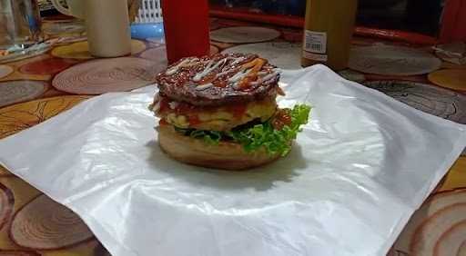 Hunting Burger 7