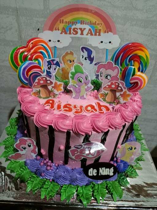 De Ning Cake Dan Buket 5