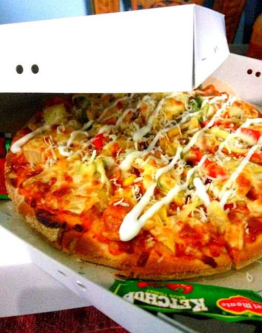 Griya Pizza & Food 9