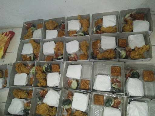 Ayam Geprek Isalma Sostang Cabang 2 6