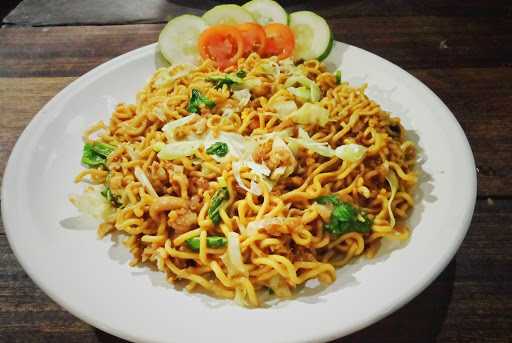 Nasi Goreng Kimaro Culinary 1