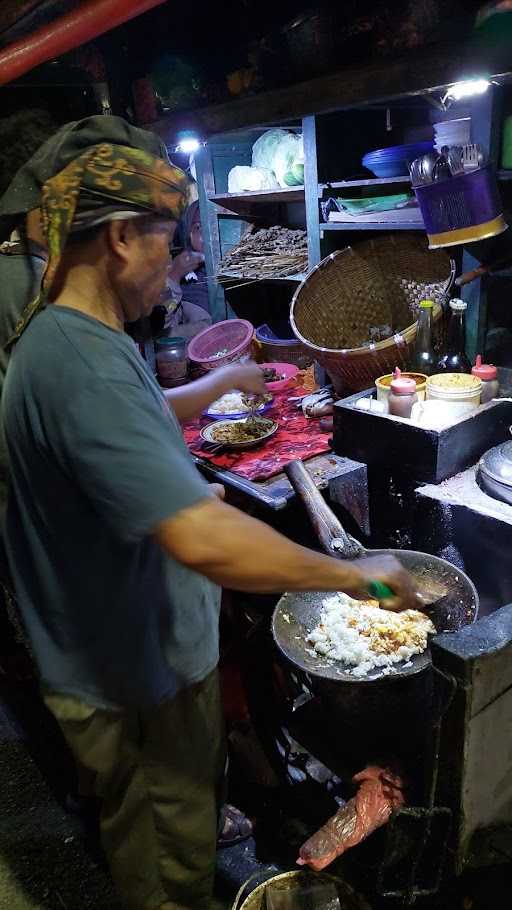 Nasi Goreng Pak Men Blangkon 4