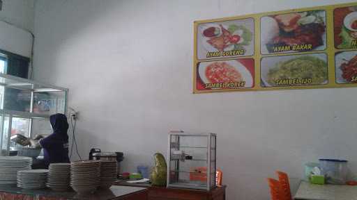 Rumah Makan Kurnia 9