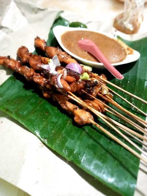 Sate Ayam Domenggalan 4