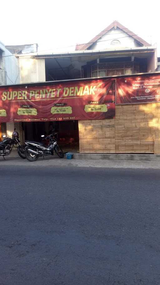 Super Penyet Demak 2