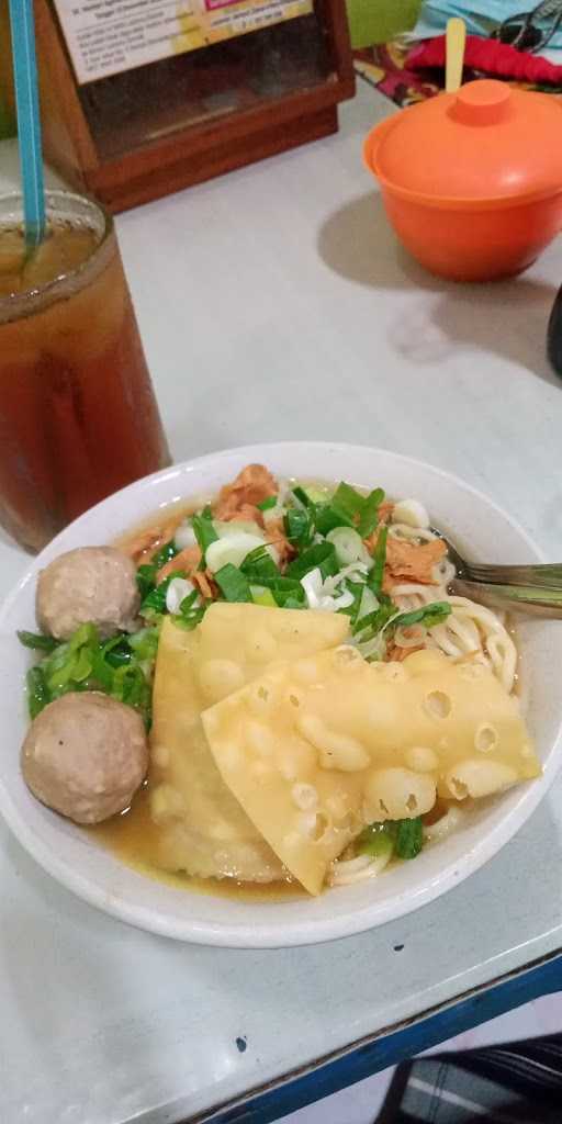 Warung Bakso & Mie Ayam Sanggar Pak Juki Demak 4