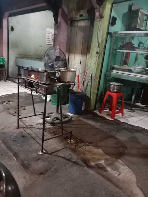 Warung Setia Kawan Pak Yadi 7