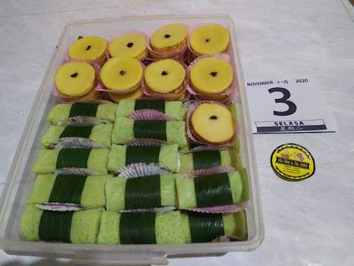 Amry Food Pastry 4