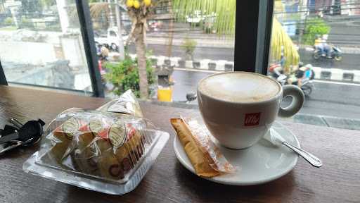 Conato Bakery Teuku Umar 8