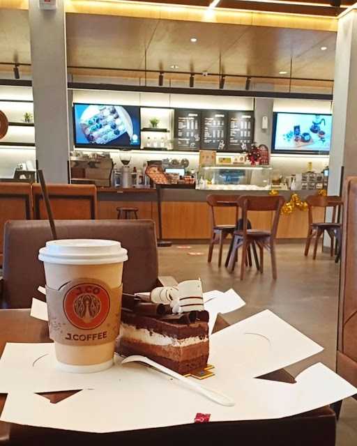 J.Co Teuku Umar 5