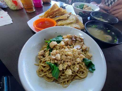 Mie Bandung 4