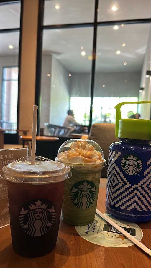 Starbucks - Sudirman Denpasar 9