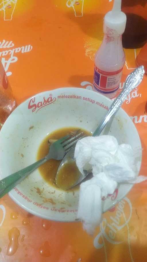 Bakso & Mie Ayam Anisa 3