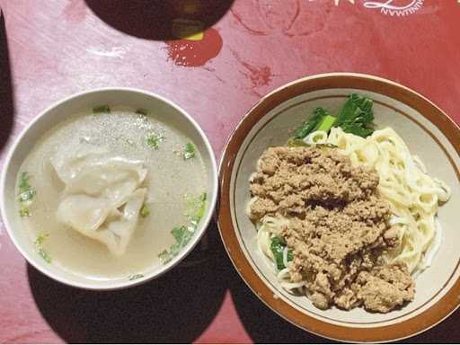 Bakso & Mie Ayam Surabaya 7