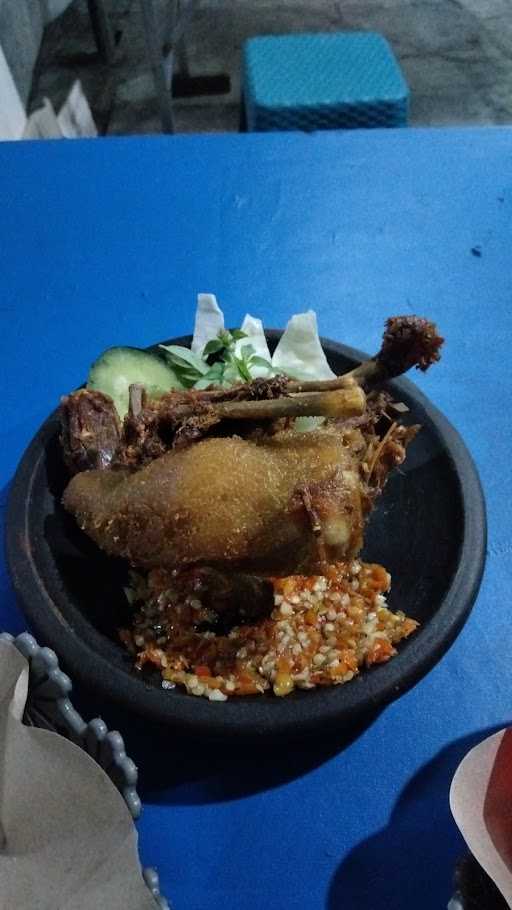 Bebek Hitam Cak Eddy 5