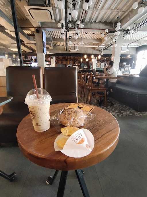 J.Co Donut & Coffee Level 21 Mall Bali 5