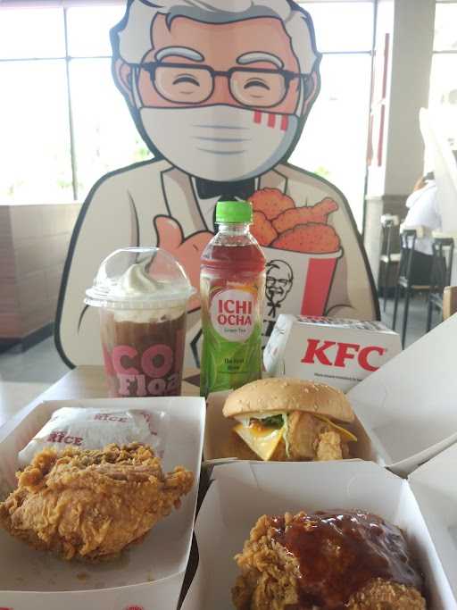 KFC - Sudirman Denpasar 10