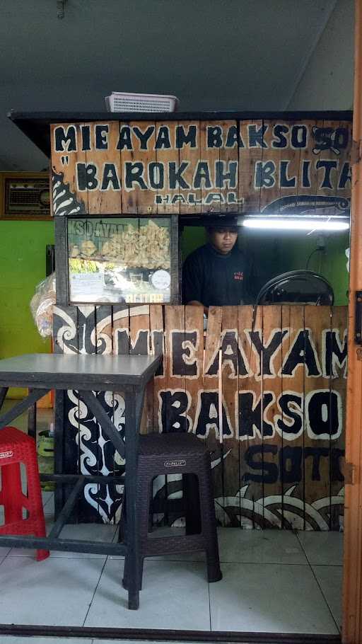 Mie Ayam Bakso Soto Barokah Blitar 8