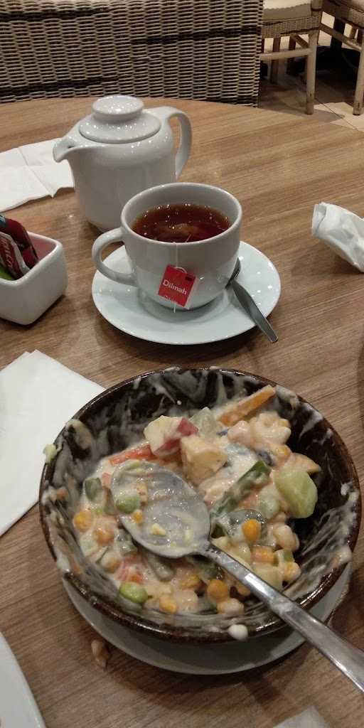 Pizza Hut Restoran 6