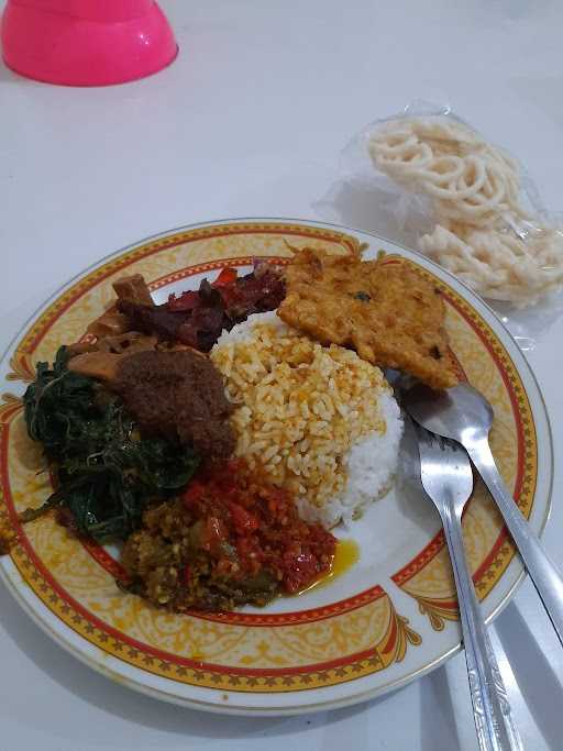 Rumah Makan Pagi Sore 6