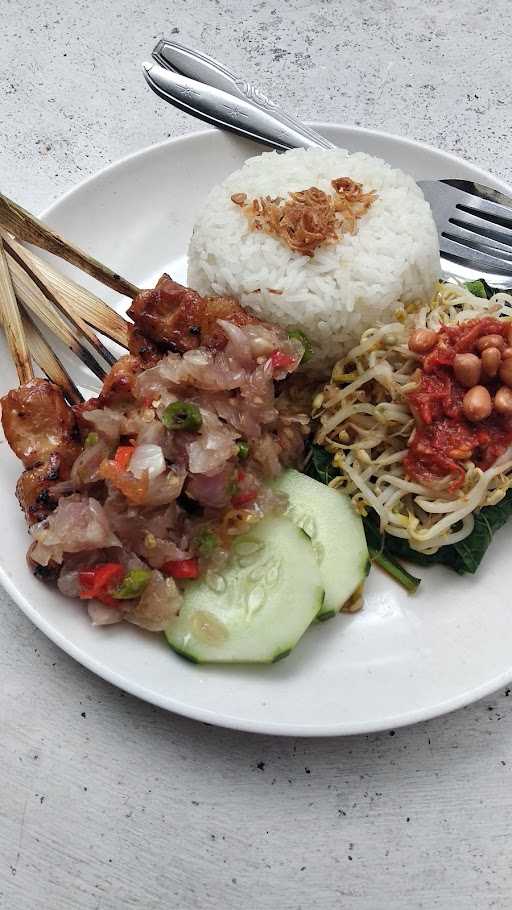 Sabo (Sate Ayam Babi Oka) 4