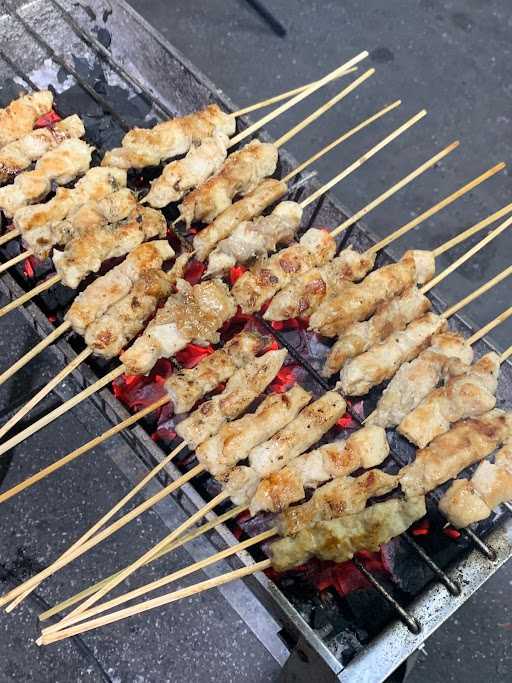 Sate Taichan Pak Tomo - Chicken Breast Satay 7