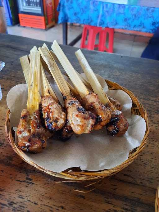 Warung Lawar Ayam Artha Jaya 8