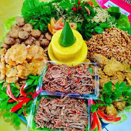 Warung Muslim Nasi Kuning 6