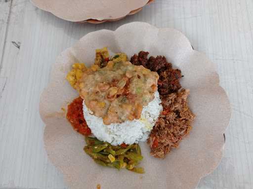 Warung Nasi Campur Manado 6