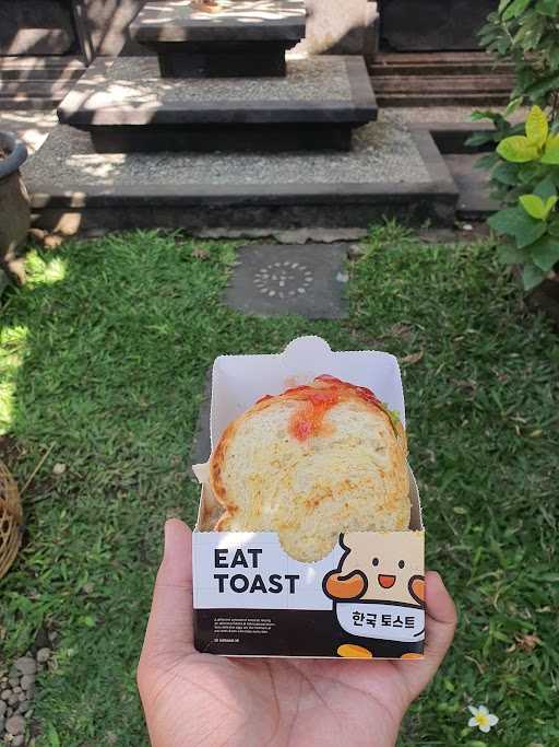 Eat Toast Sesetan 3