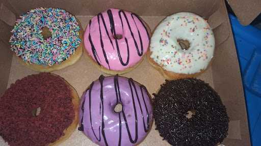 Elz.Donuts 1