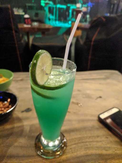 Linga Longa Bar Sanur 6